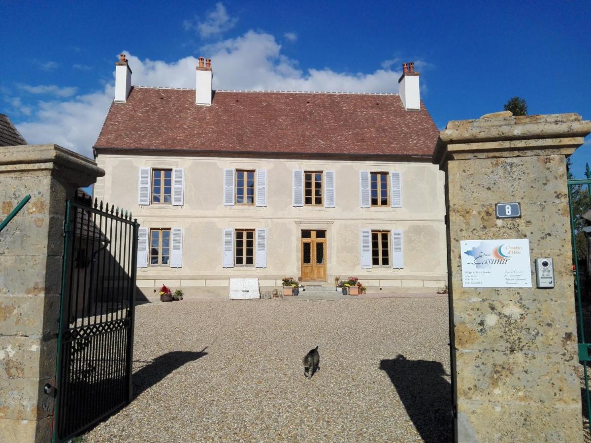 Chez Casimir Bed & Breakfast Cercy-la-Tour Екстериор снимка